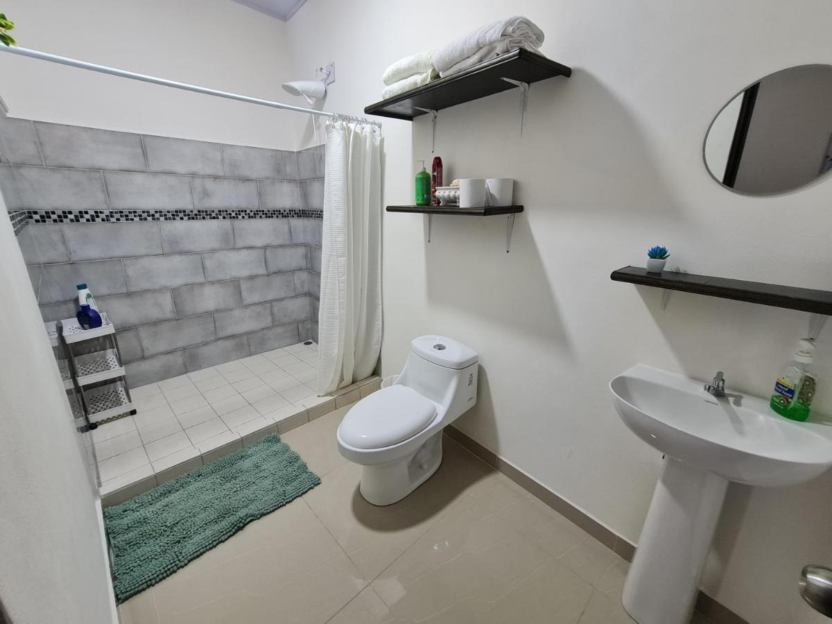 Apartamentos Ave Del Paraiso Alajuela ภายนอก รูปภาพ