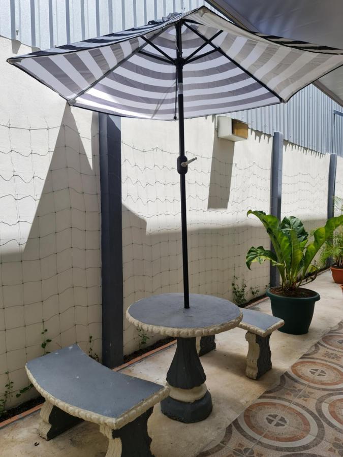 Apartamentos Ave Del Paraiso Alajuela ภายนอก รูปภาพ